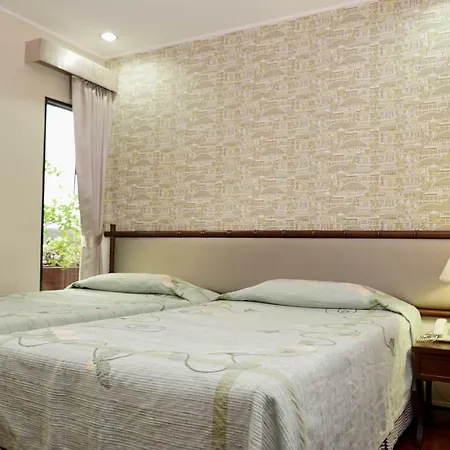 Sara Inn